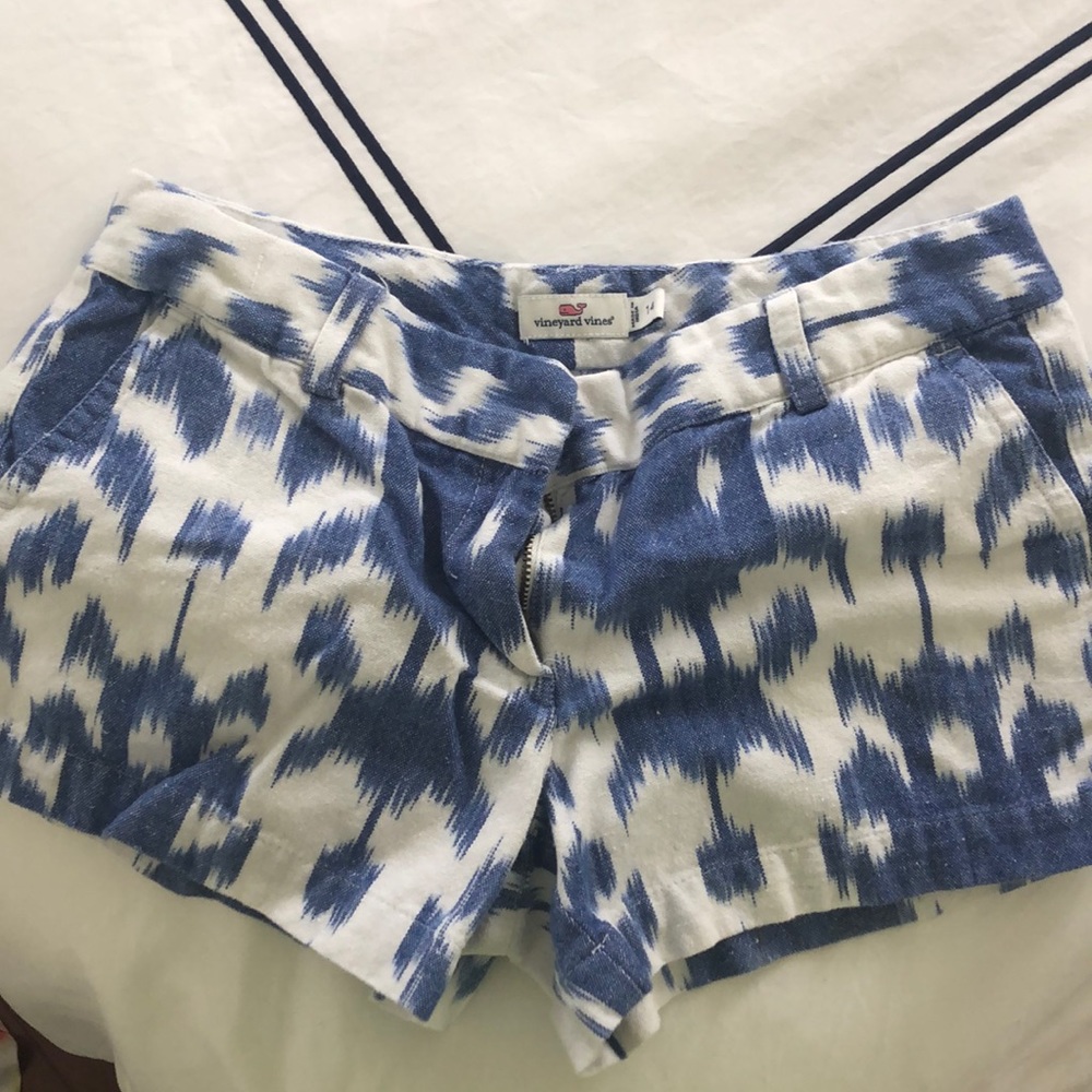 Vineyard vines shorts
